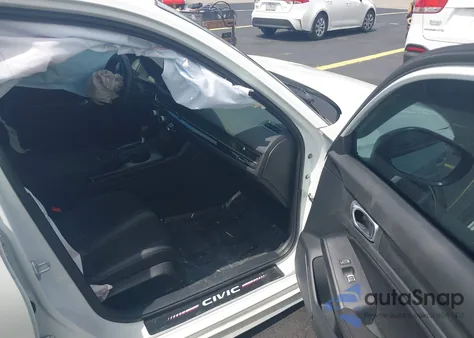 2022 Honda Civic Sport z USA, uszkodzony, nr VIN 2HGFE2F57NH503152